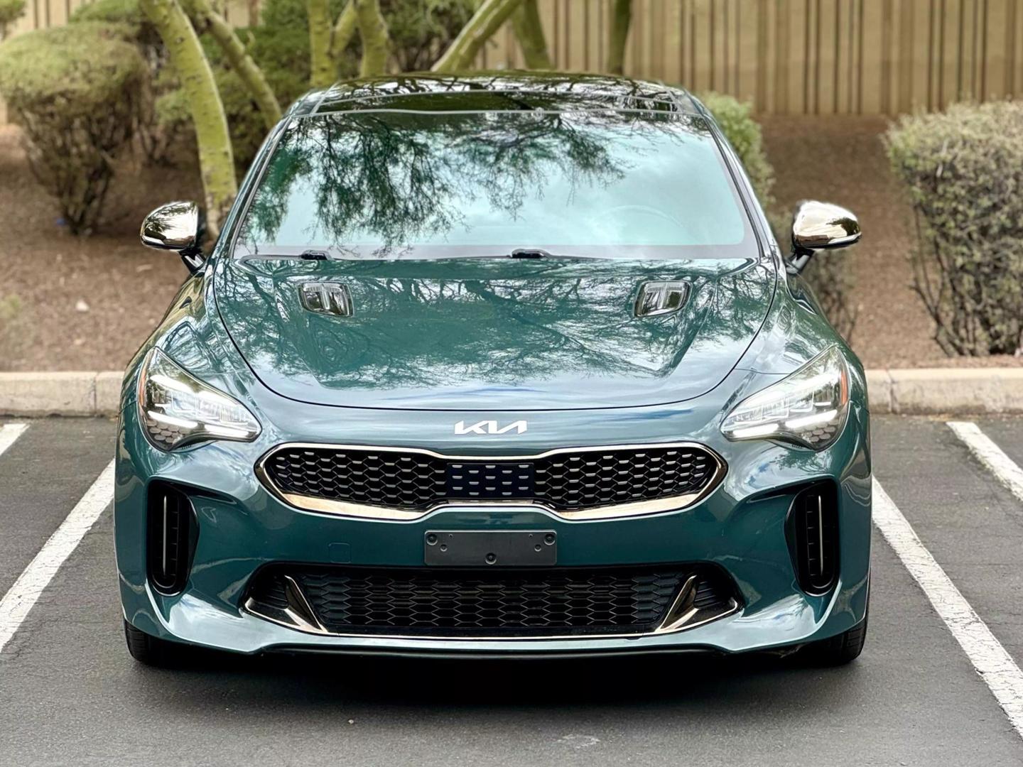 2022 Kia Stinger GT1 photo 2