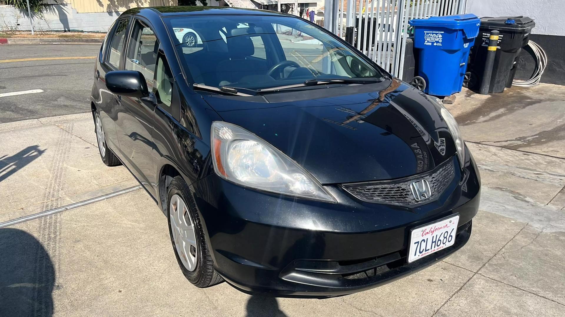 2013 Honda Fit Base photo 3