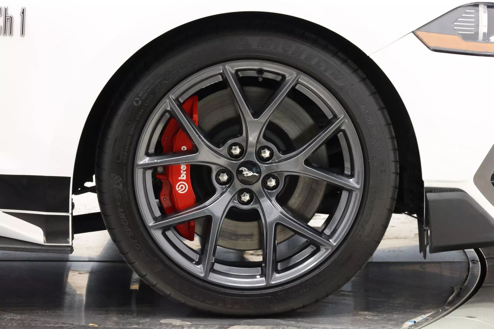 2022 Ford Mustang - Image 91