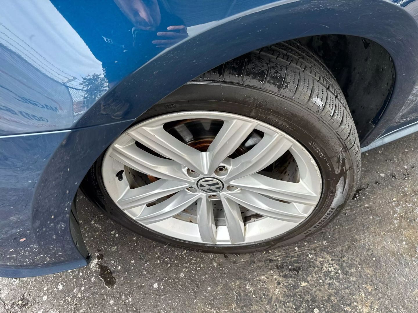 2019 Volkswagen Passat - Image 39