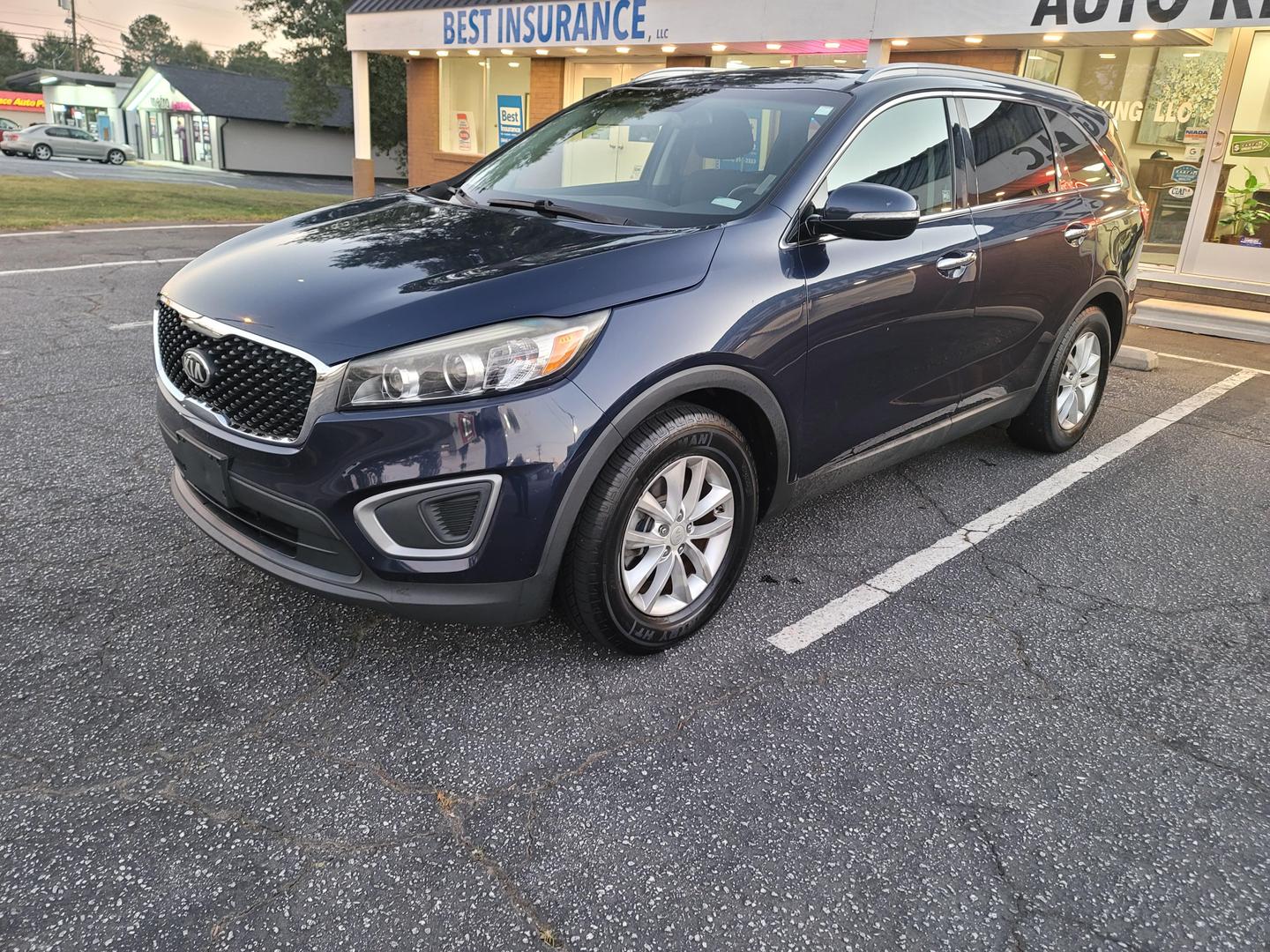 2016 Kia Sorento LX photo 4