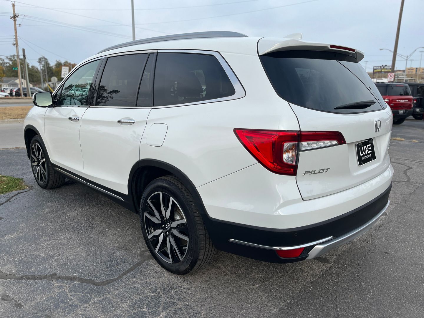 2021 HONDA PILOT SUV V6, I-VTEC, 3.5 LITER TOURING SPORT UTILITY 4D