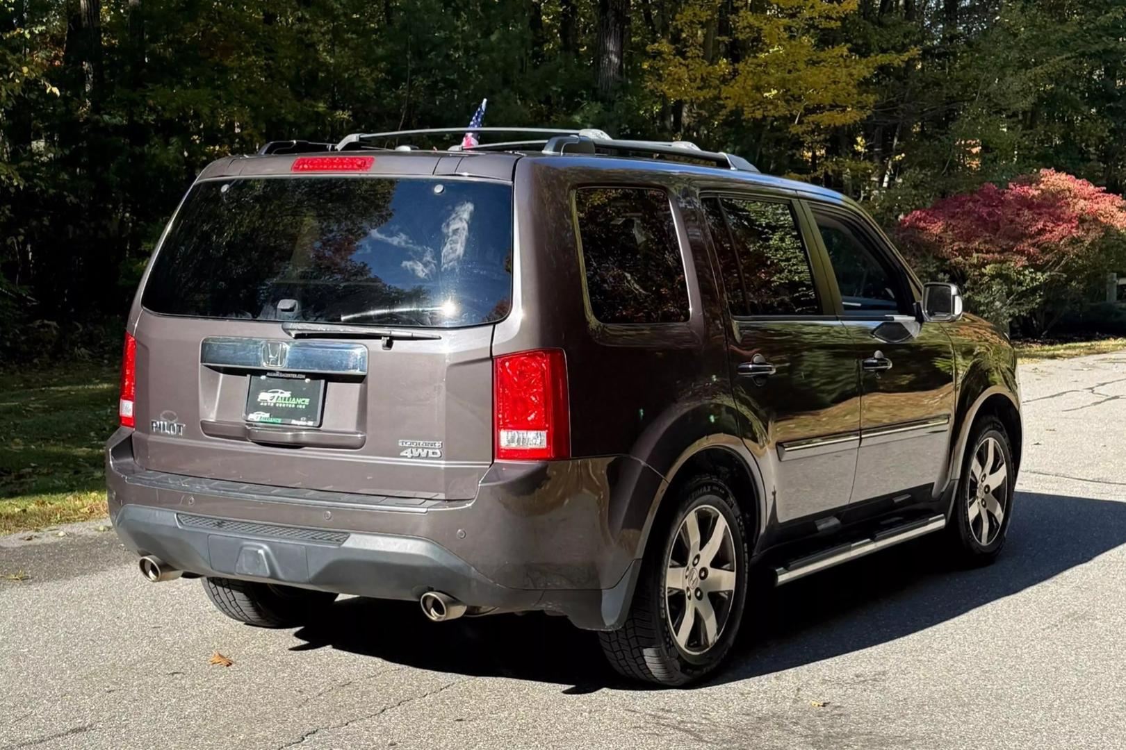 2012 Honda Pilot Touring photo 14