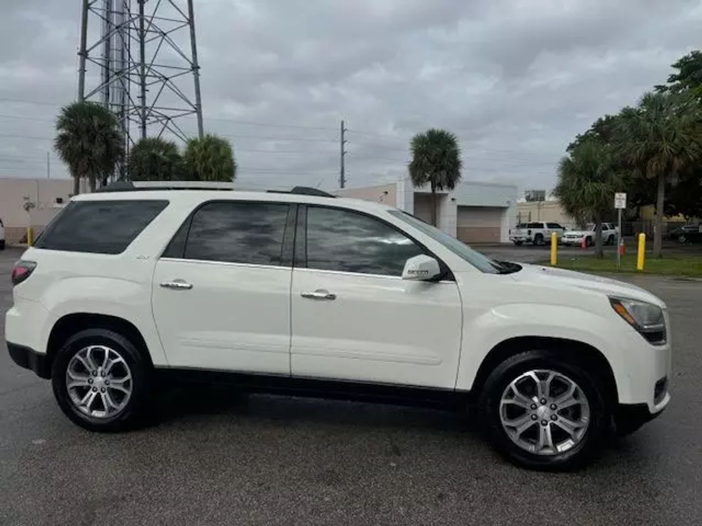 2015 GMC Acadia SLT1 photo 5