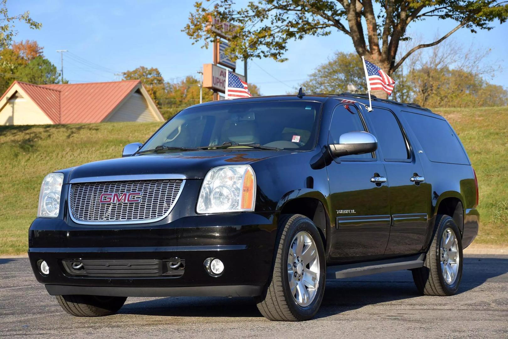 2014 GMC Yukon XL SLT photo 6