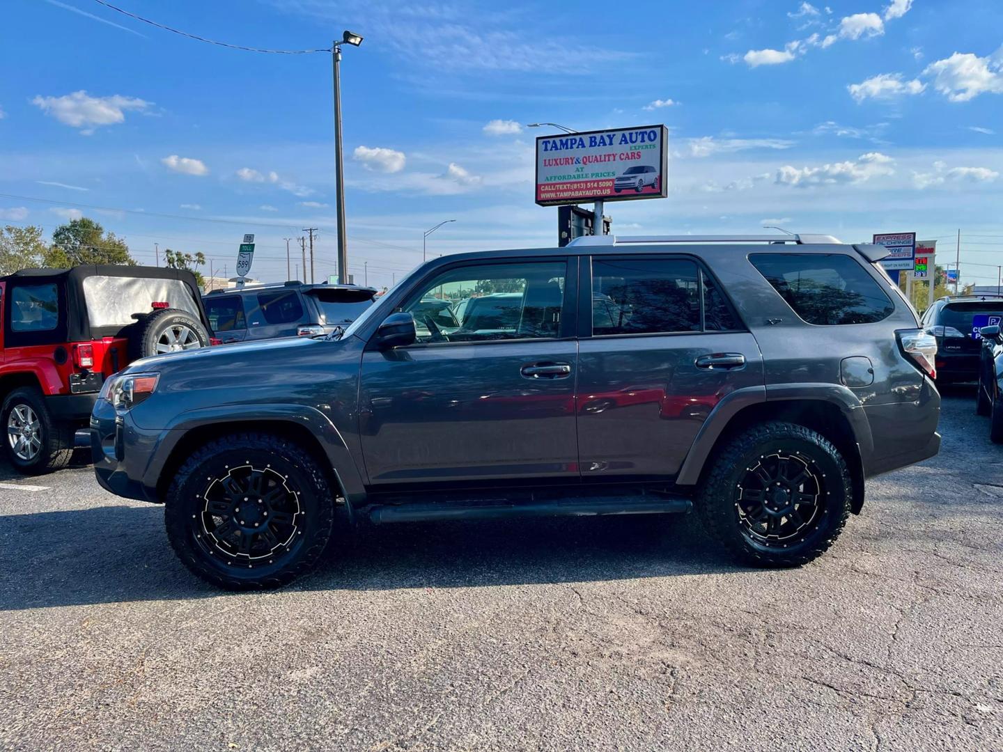 Used 2018 Toyota 4Runner SR5 with VIN JTEZU5JR2J5190969 for sale in Tampa, FL