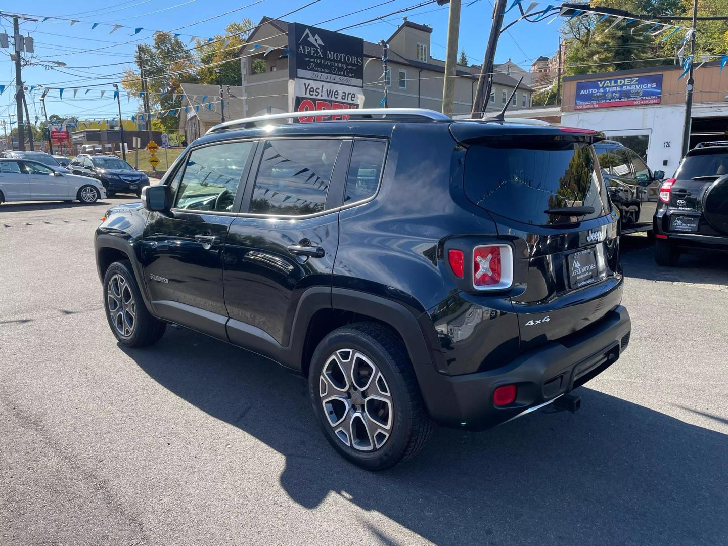 2015 Jeep Renegade Limited photo 13