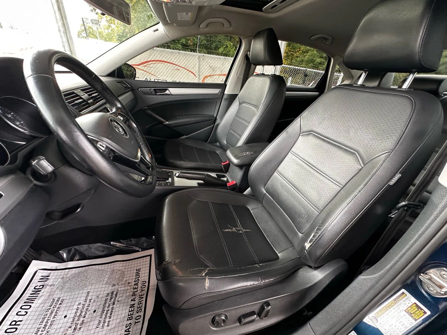 2019 Volkswagen Passat - Image 15