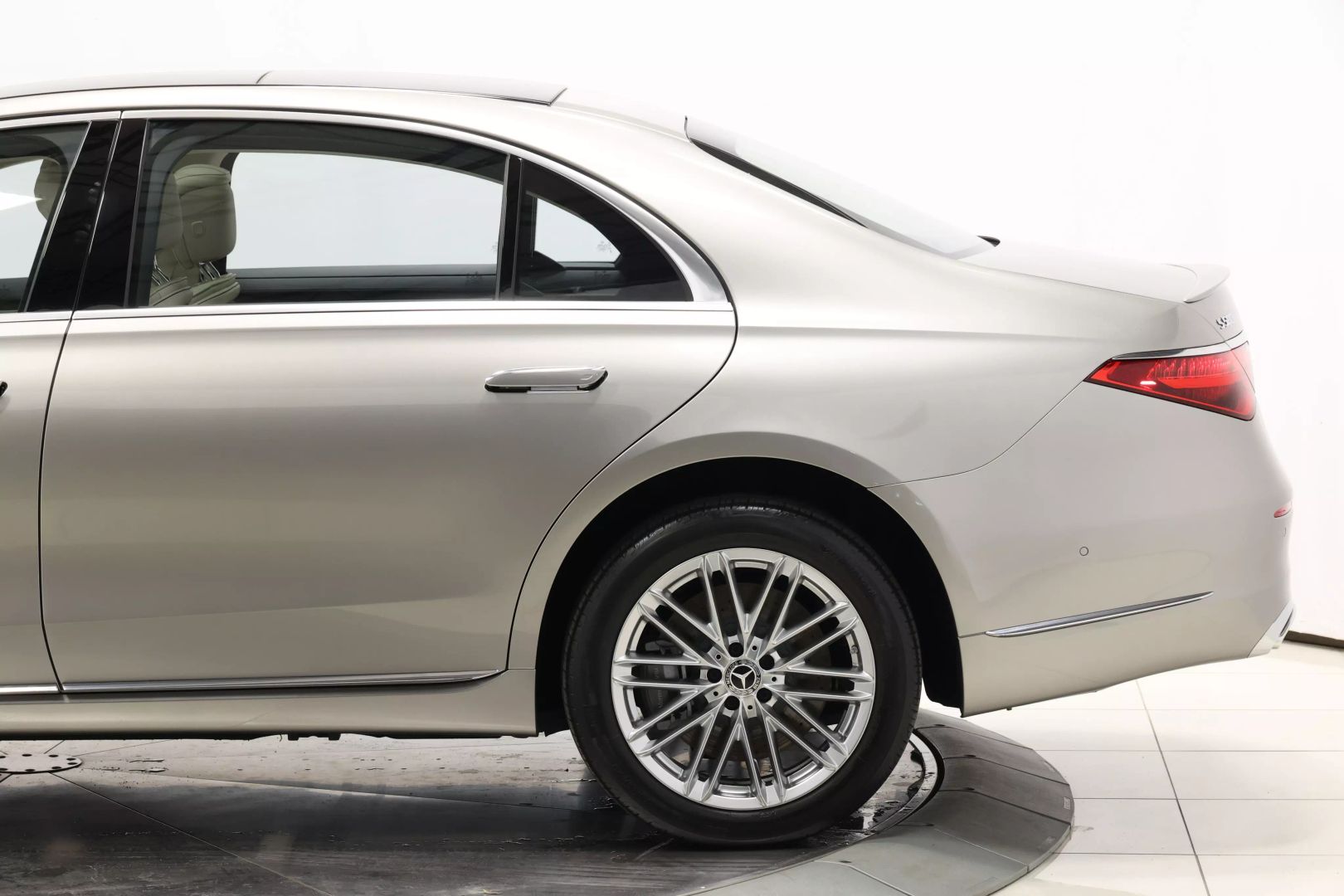 2021 Mercedes-benz S-class - Image 8