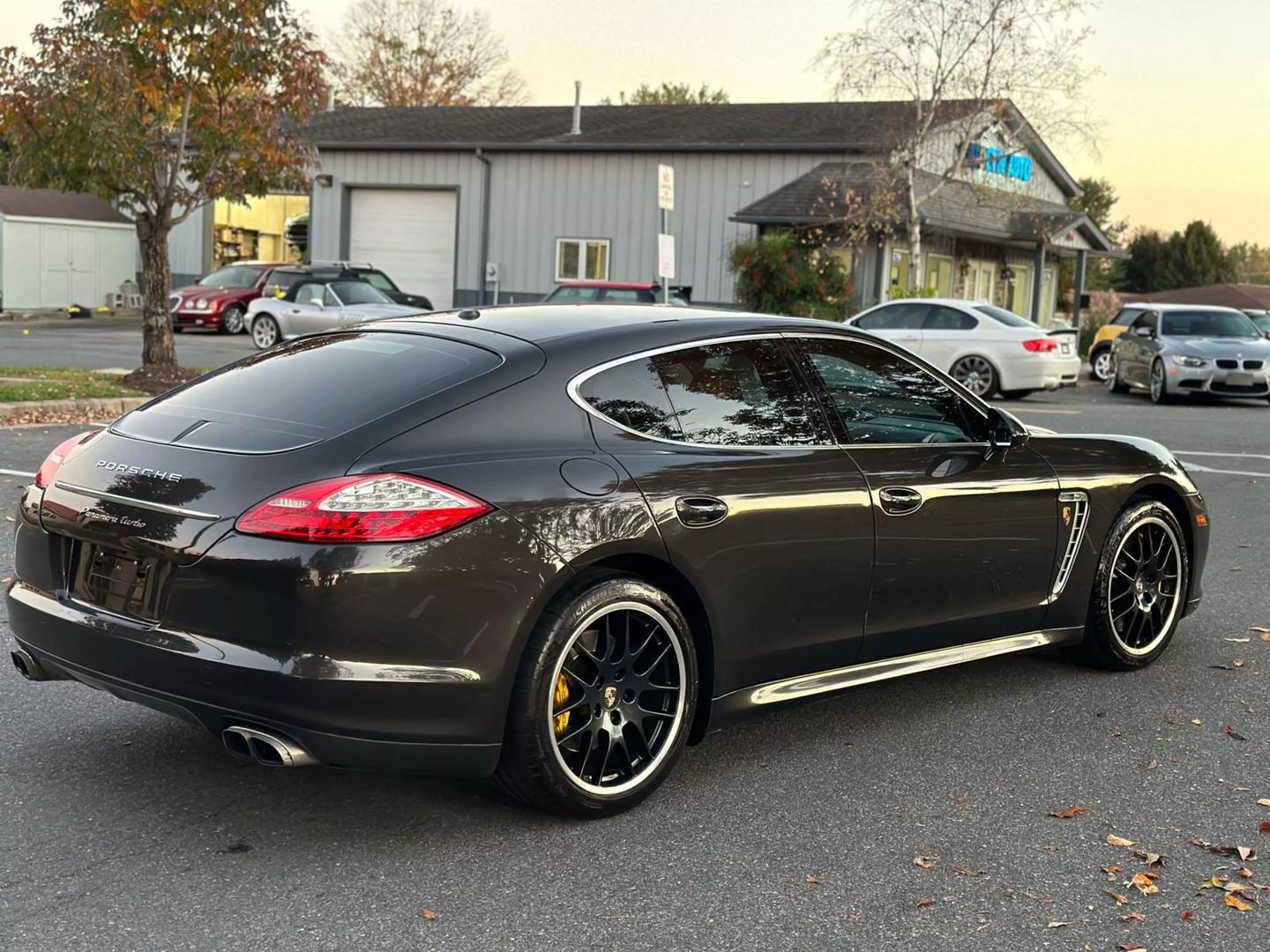 2011 Porsche Panamera Turbo photo 11