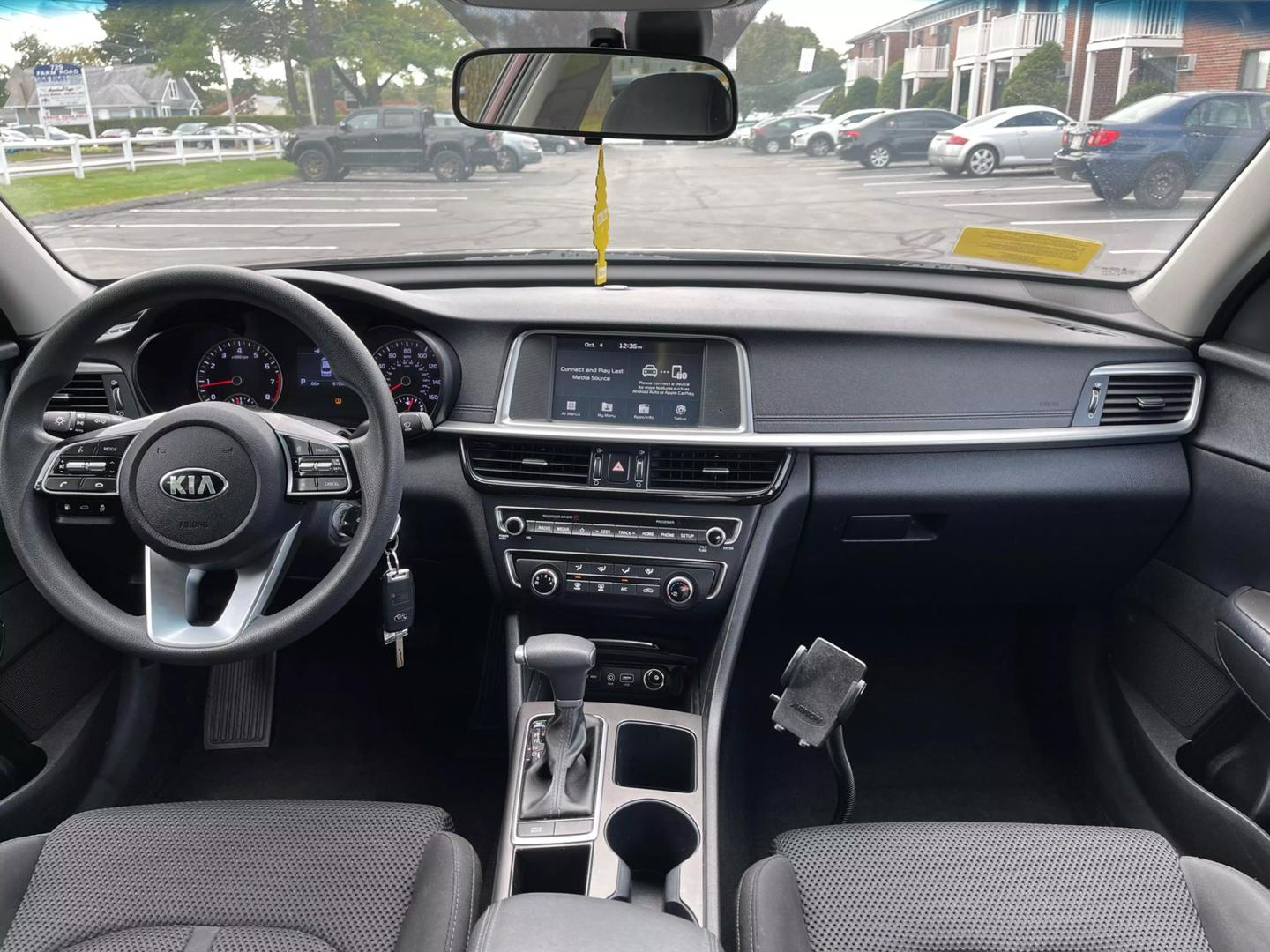 2019 Kia Optima LX photo 16