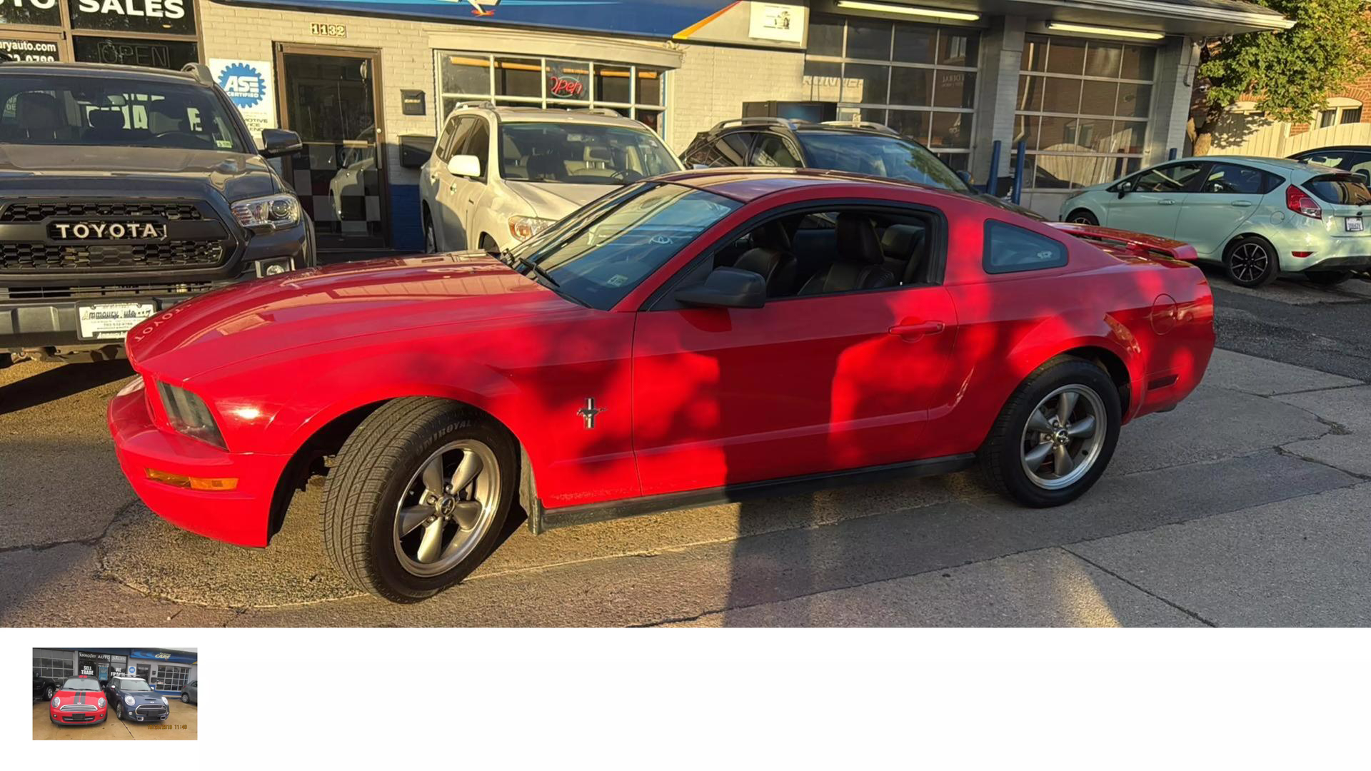 2006 Ford Mustang null photo 9