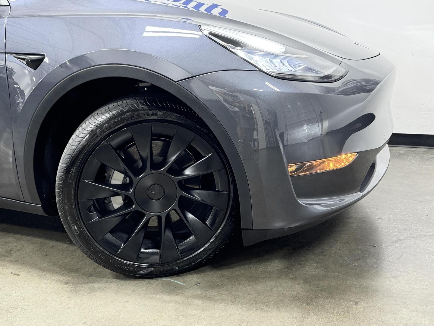 2022 Tesla Model Y Long Range photo 20