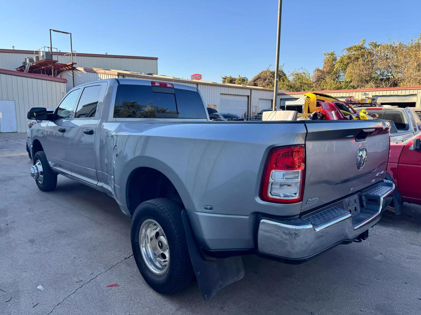 2020 RAM Ram 3500 Pickup Tradesman photo 2