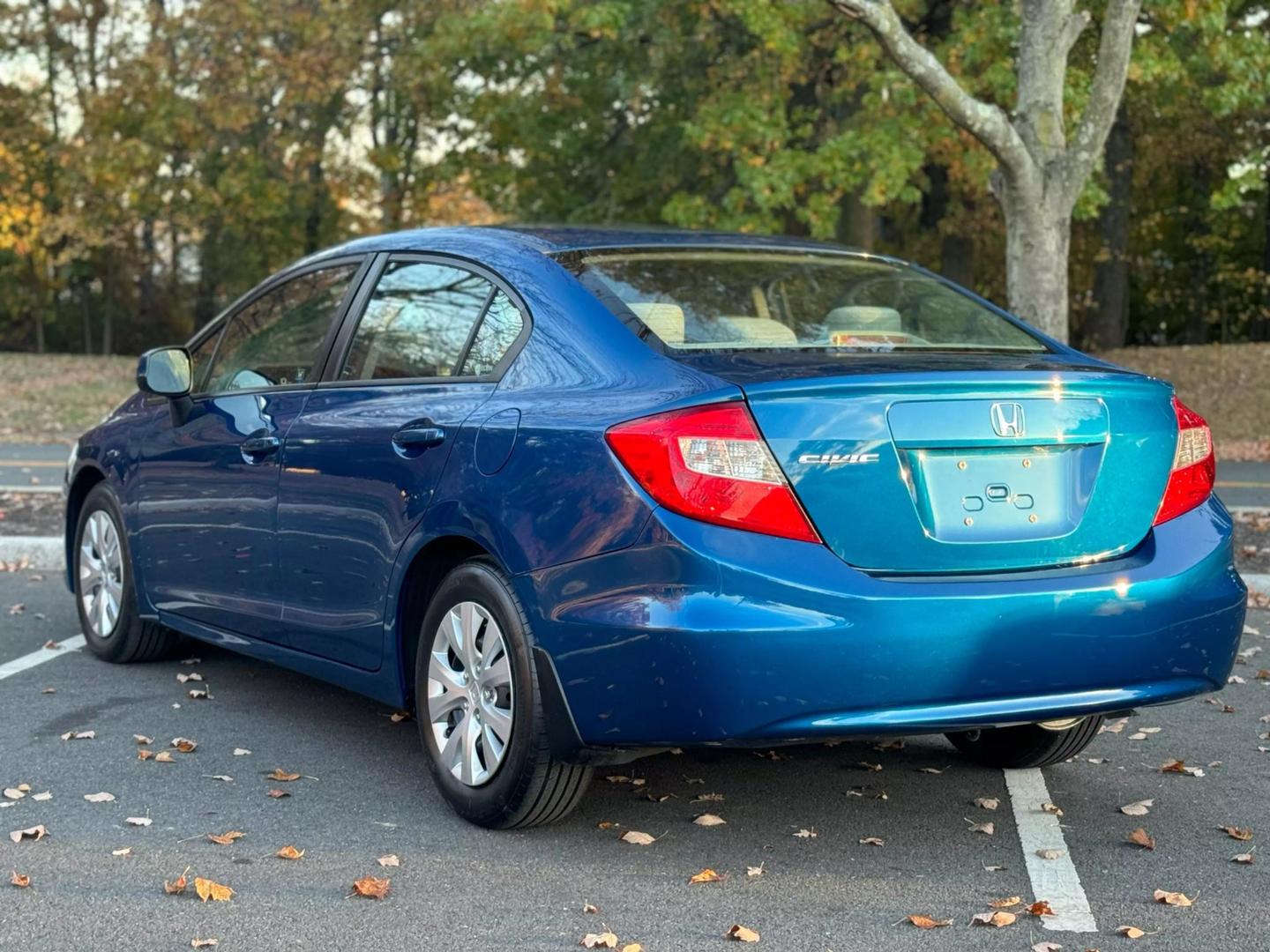 2012 Honda Civic LX photo 4