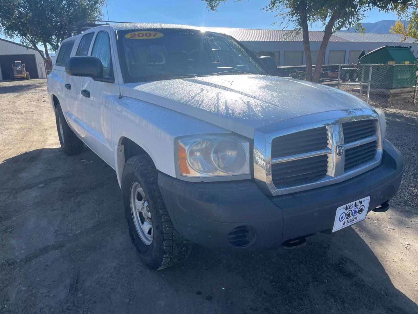 2007 Dodge Dakota ST photo 3