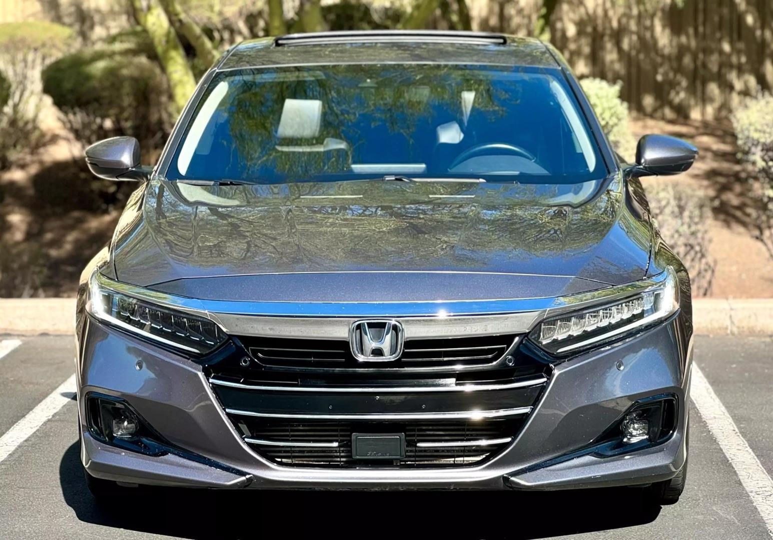 2021 Honda Accord Touring photo 2