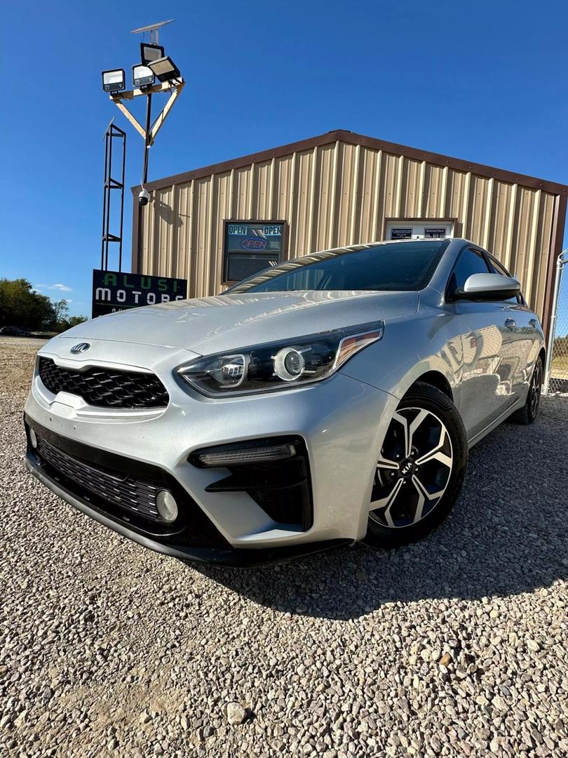 2021 Kia Forte LXS photo 4