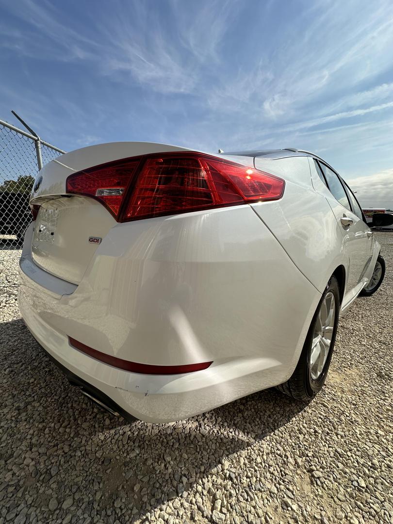 2013 Kia Optima LX photo 7