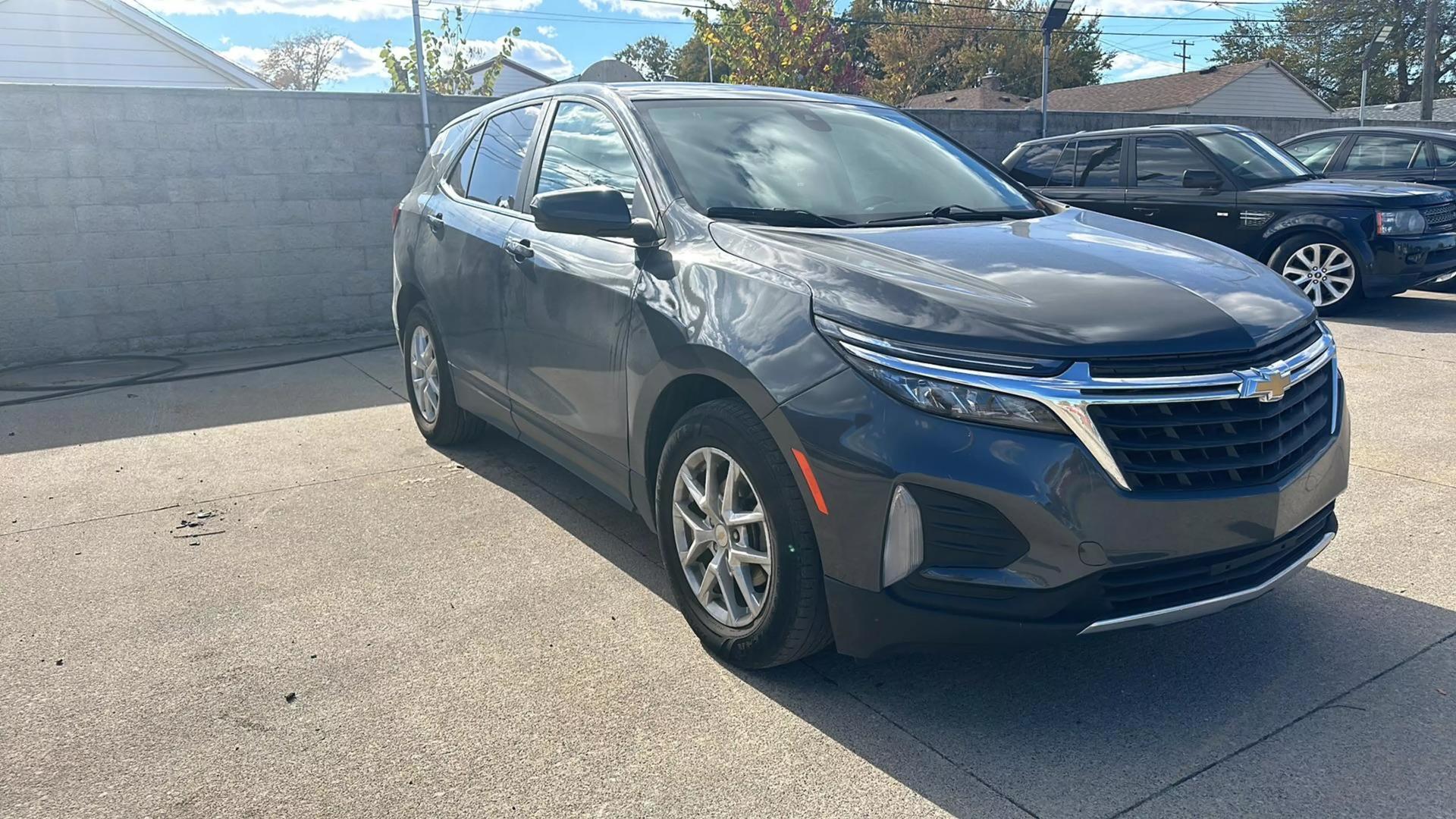 2022 Chevrolet Equinox LT photo 5