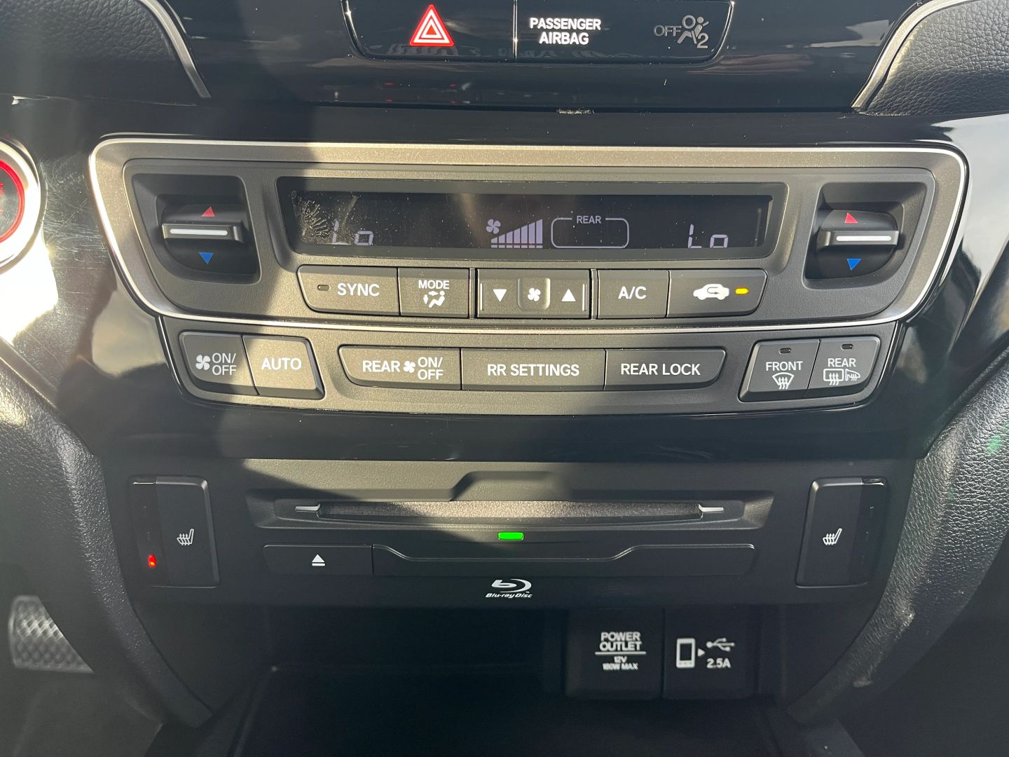 2021 HONDA PILOT SUV V6, I-VTEC, 3.5 LITER TOURING SPORT UTILITY 4D