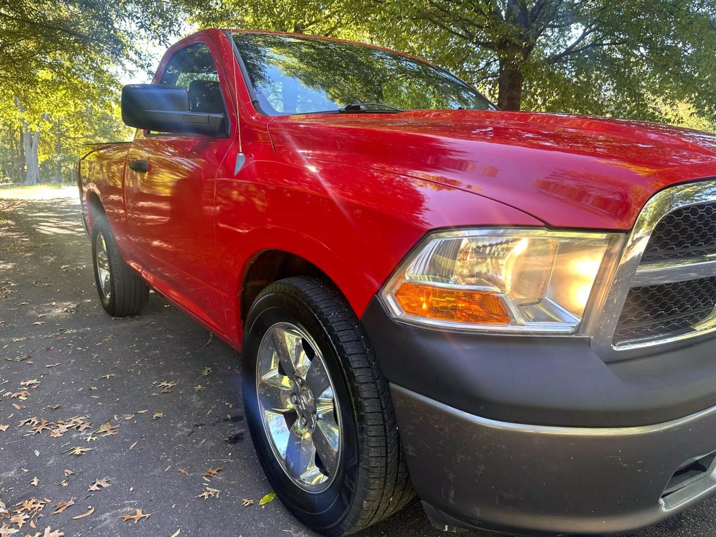 2009 Dodge Ram 1500 Pickup ST photo 3