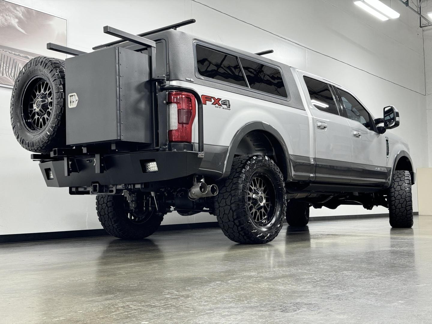 2019 Ford F-250 Super Duty Lariat photo 6