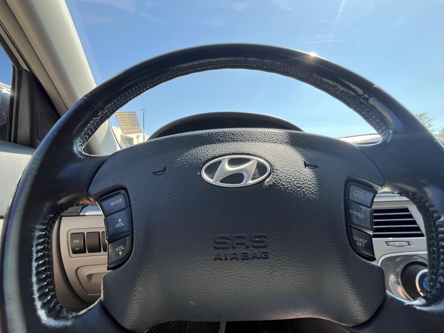 2007 Hyundai Sonata SE photo 8