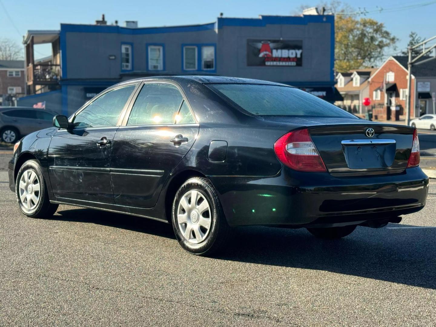 2003 Toyota Camry LE photo 6