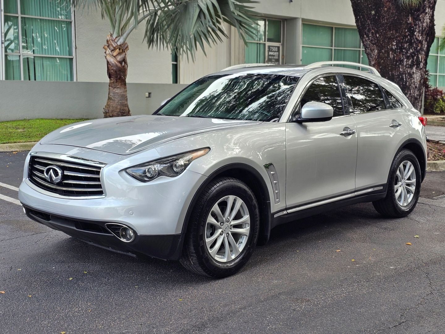 2013 Infiniti FX37 Base