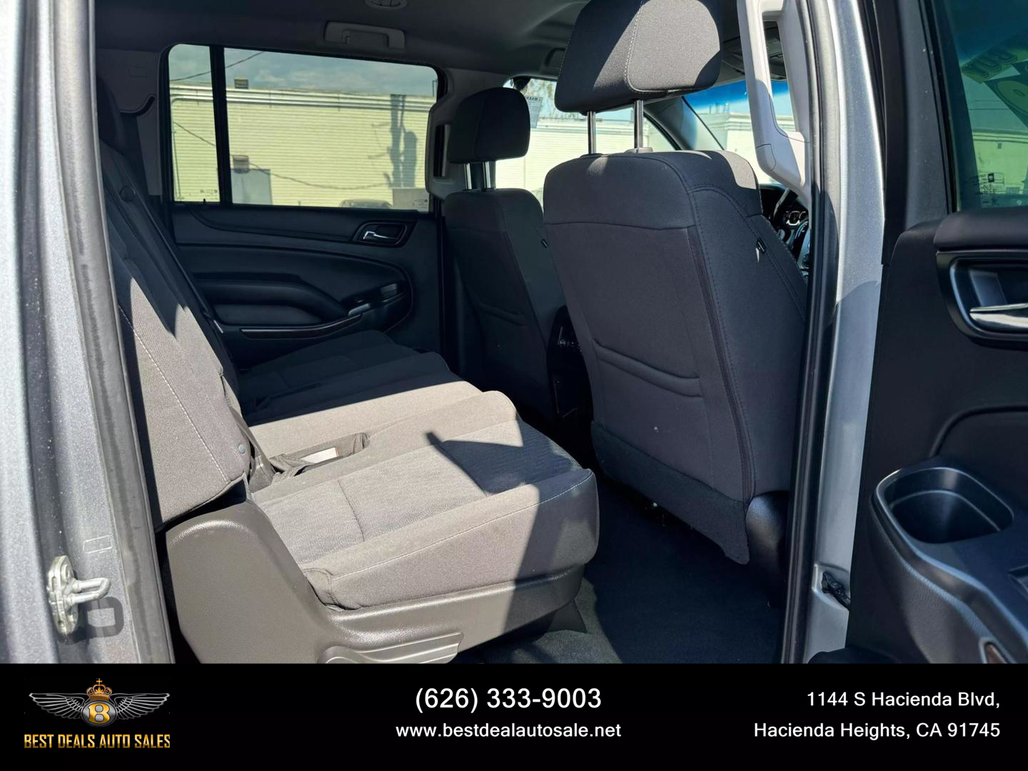 2019 Chevrolet Suburban LS photo 21