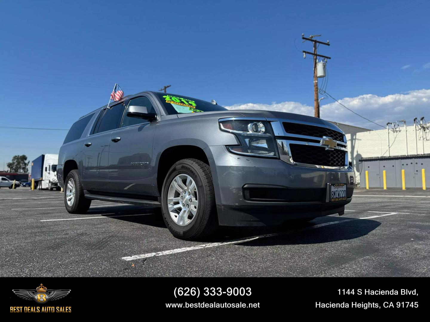 2019 Chevrolet Suburban LS photo 3