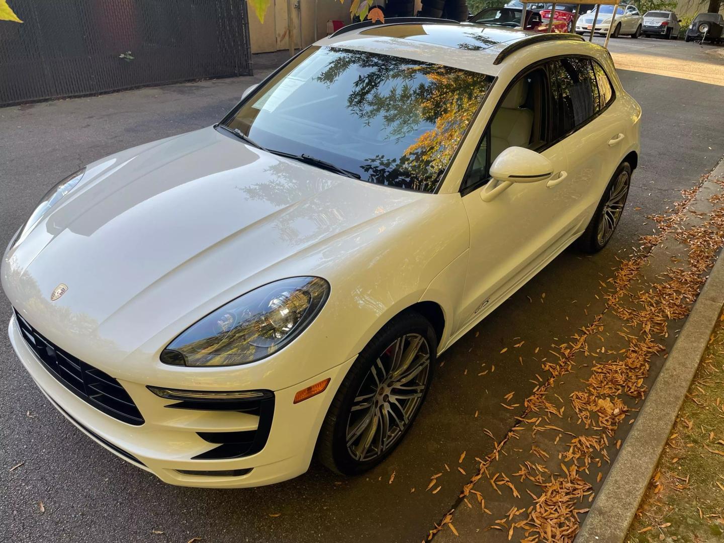 2017 Porsche Macan GTS photo 14