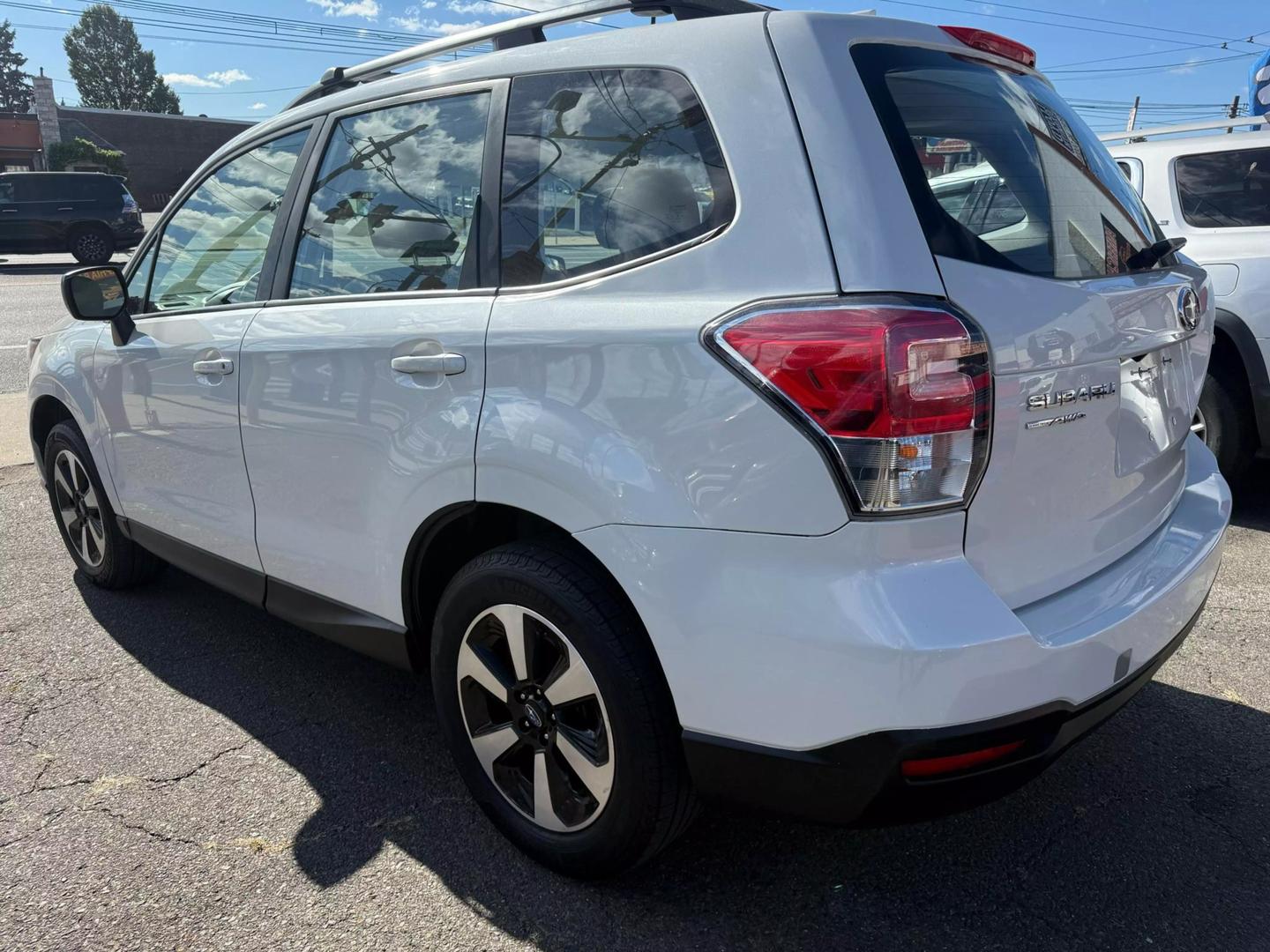 Feature image showcasing the 2017 Subaru Forester with a sleek design, highlighting its spacious and rugged appeal.