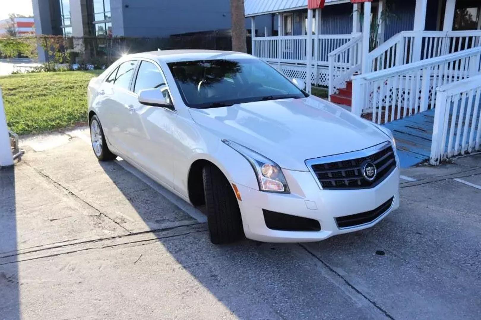 2013 Cadillac ATS Standard photo 2