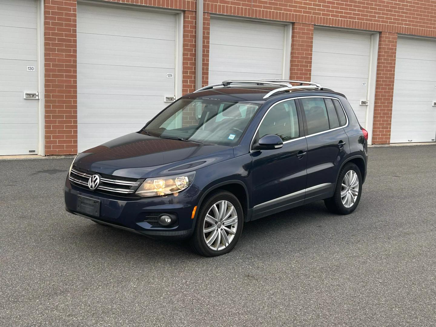 2014 Volkswagen Tiguan SE photo 4