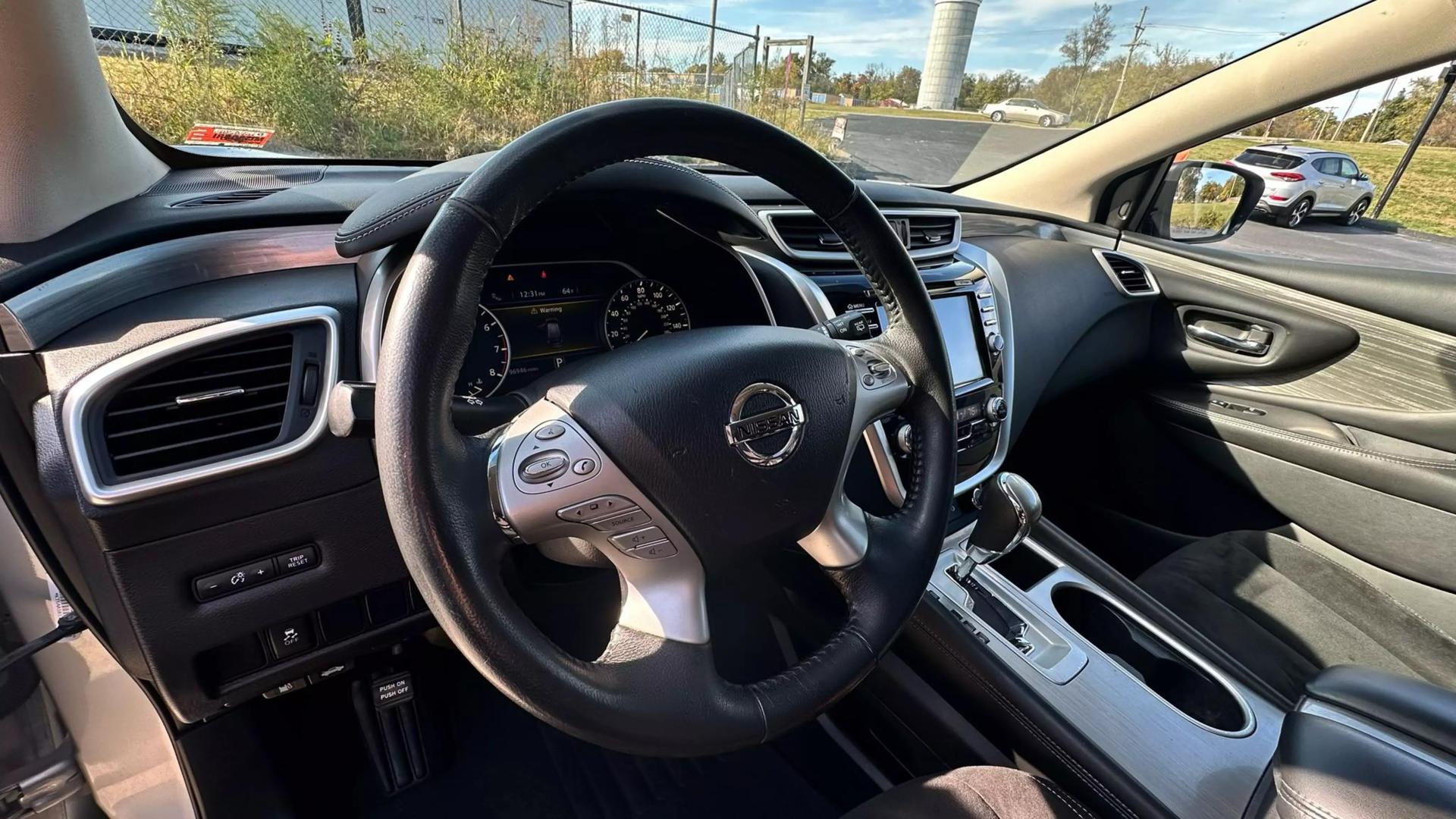 2018 Nissan Murano SV photo 6