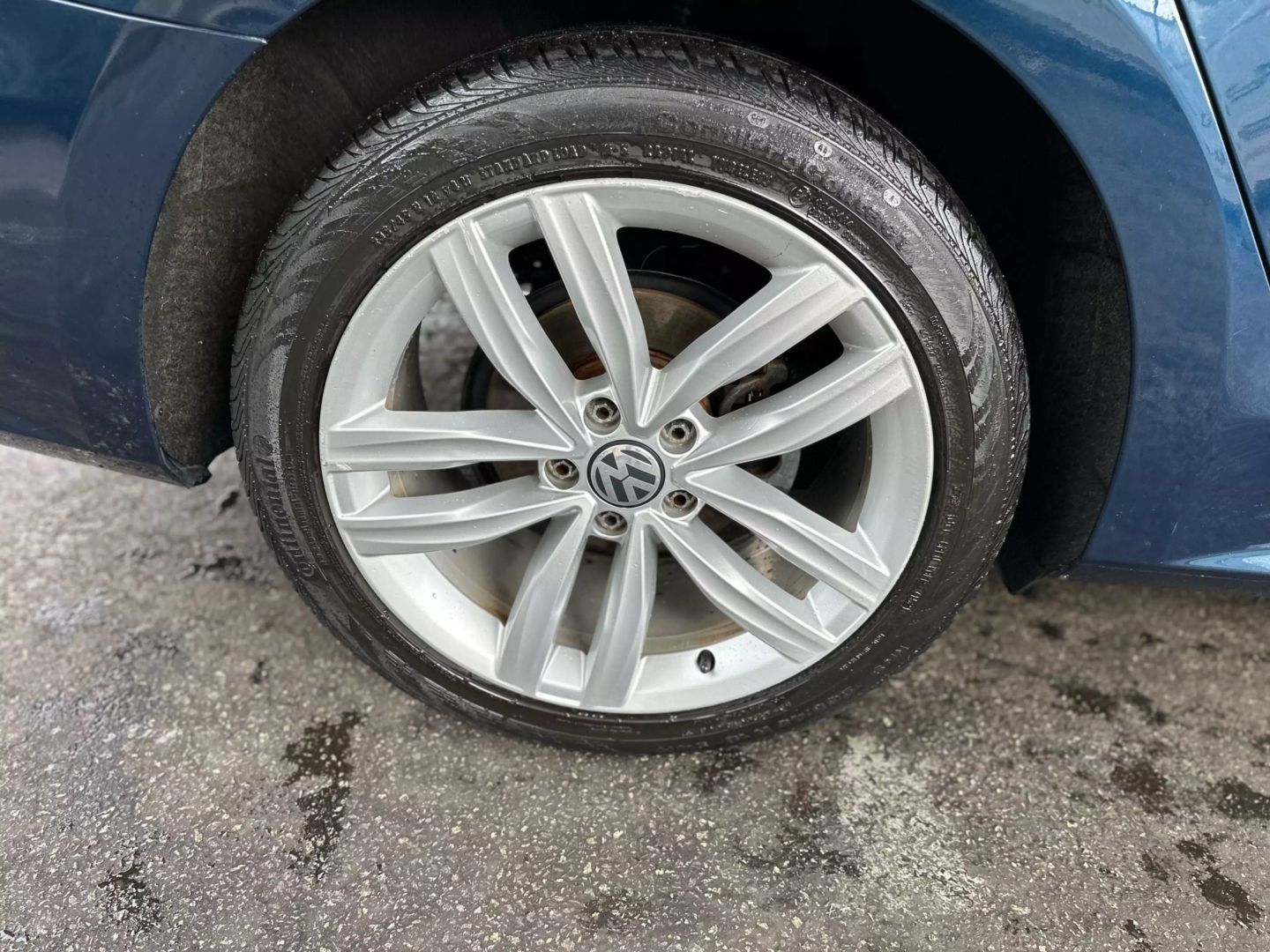 2019 Volkswagen Passat - Image 46