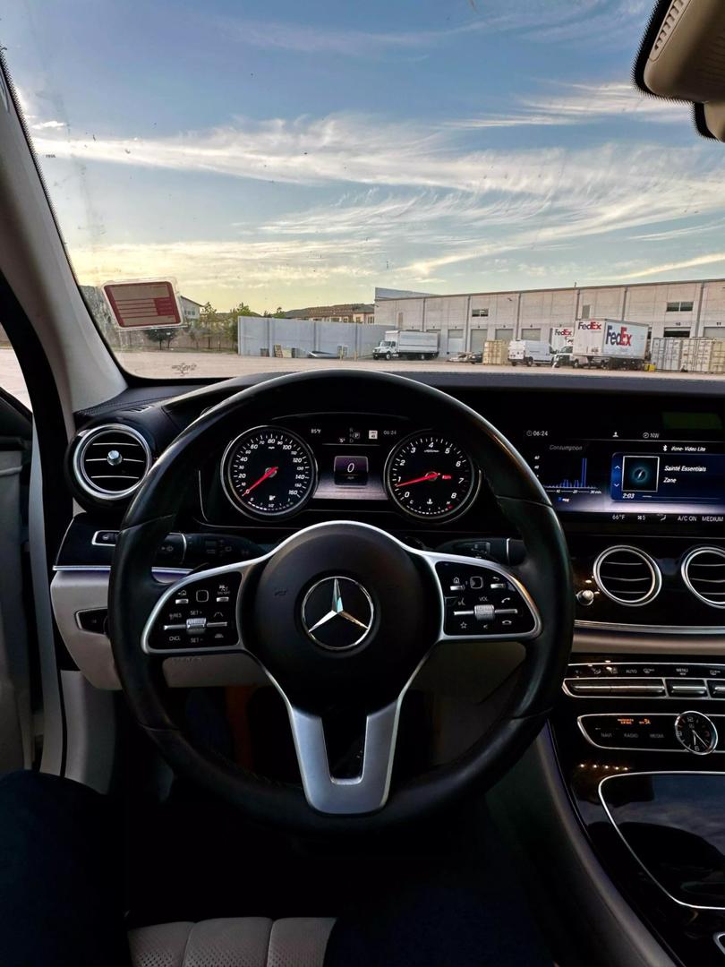 2019 Mercedes-Benz E-Class E450 photo 21