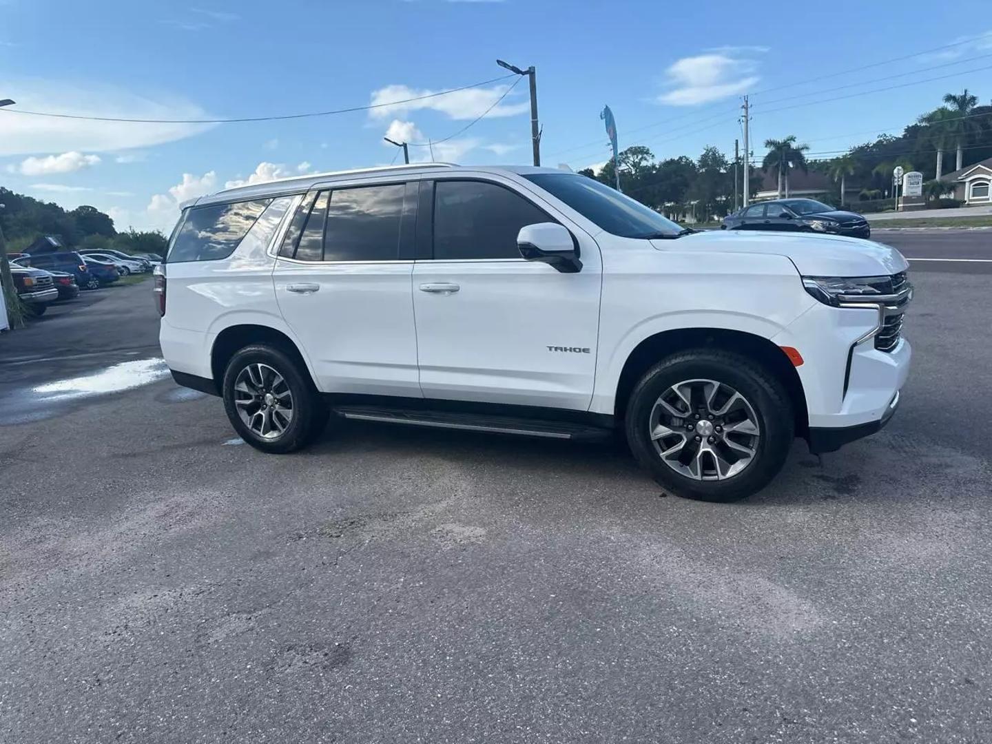 2023 Chevrolet Tahoe LT photo 5