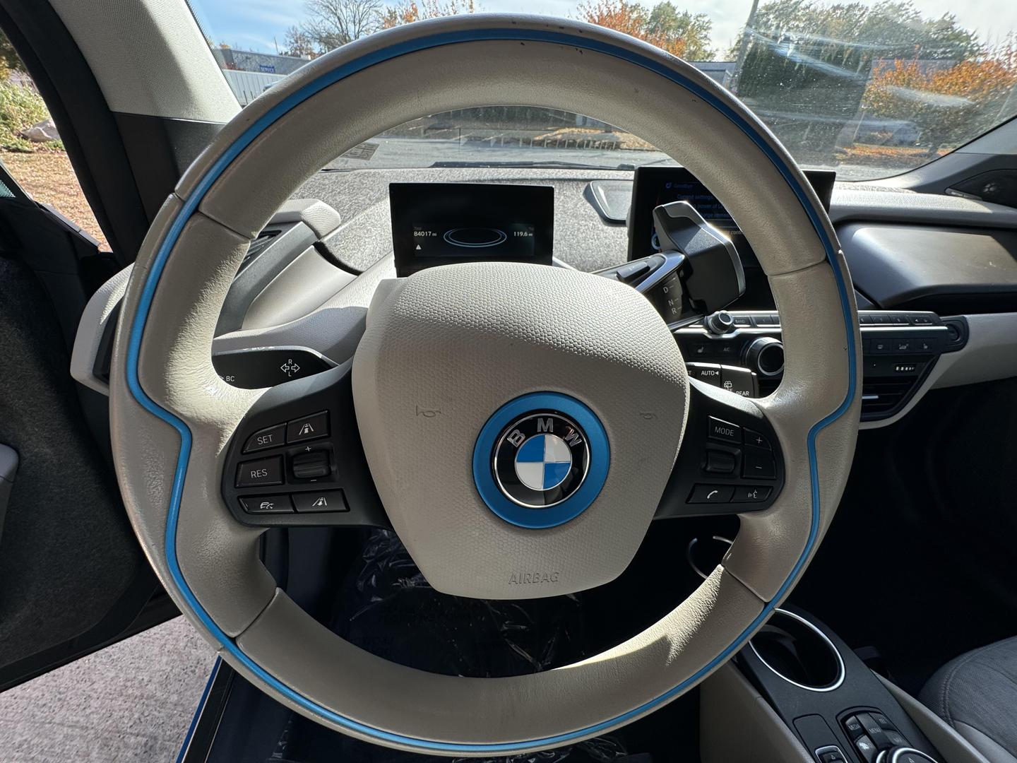 2015 BMW i3 null photo 14