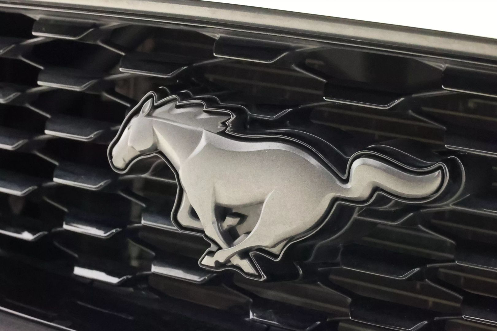 2022 Ford Mustang - Image 84
