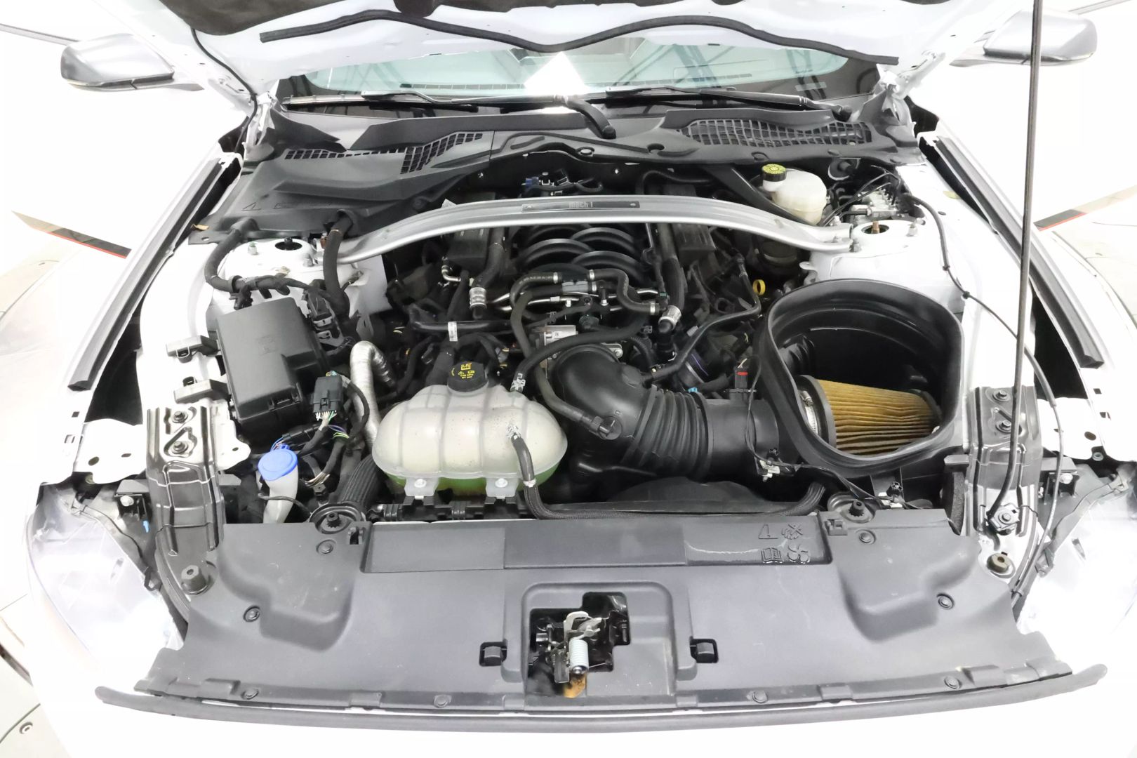 2022 Ford Mustang - Image 82