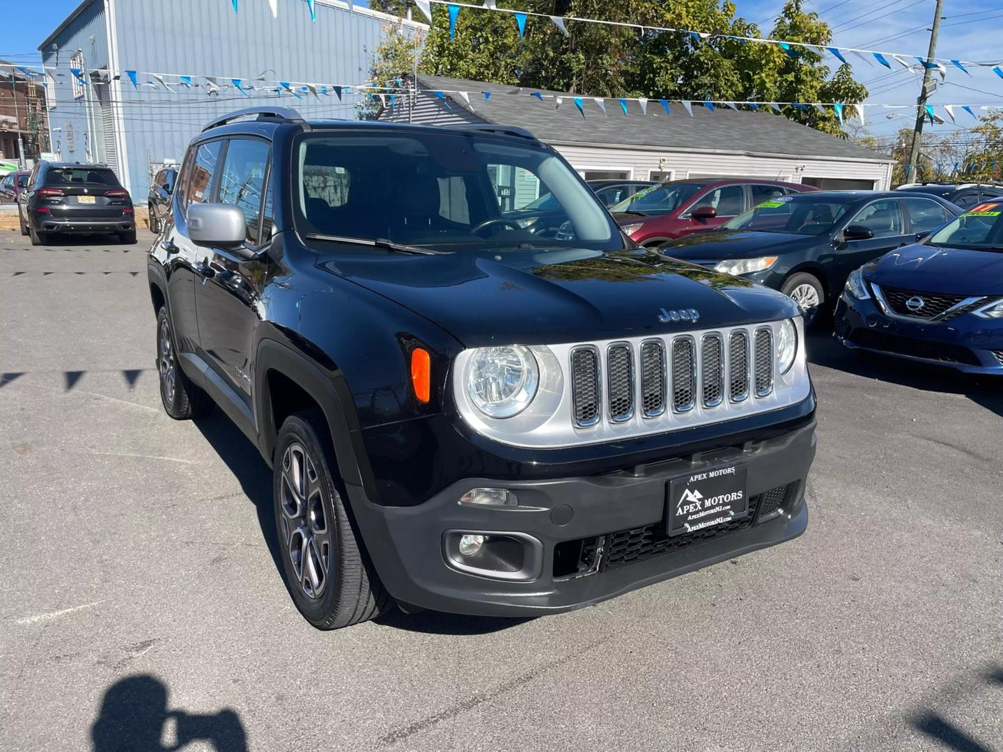 2015 Jeep Renegade Limited photo 5