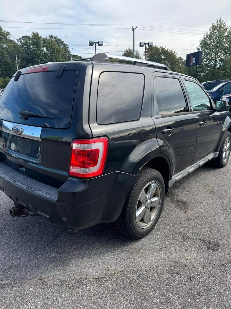 2011 Ford Escape Limited photo 4