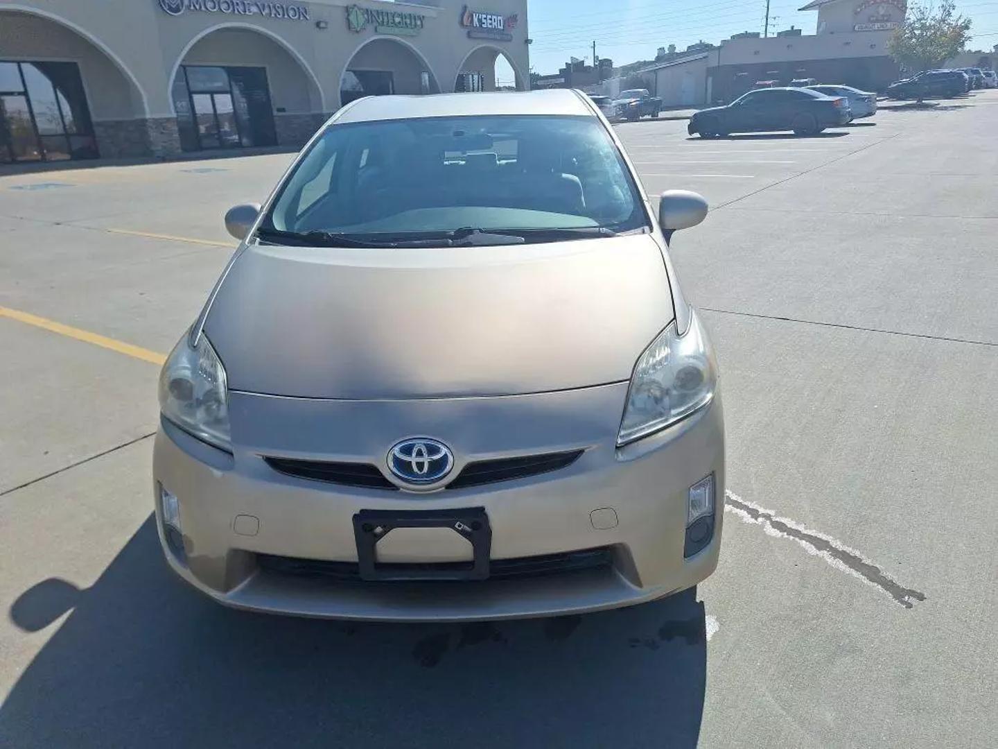 2010 Toyota Prius I photo 2