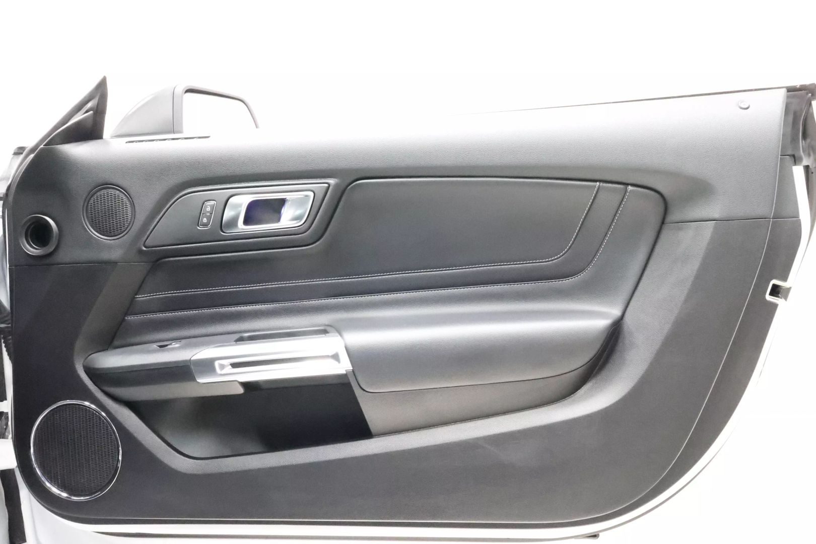 2022 Ford Mustang - Image 63