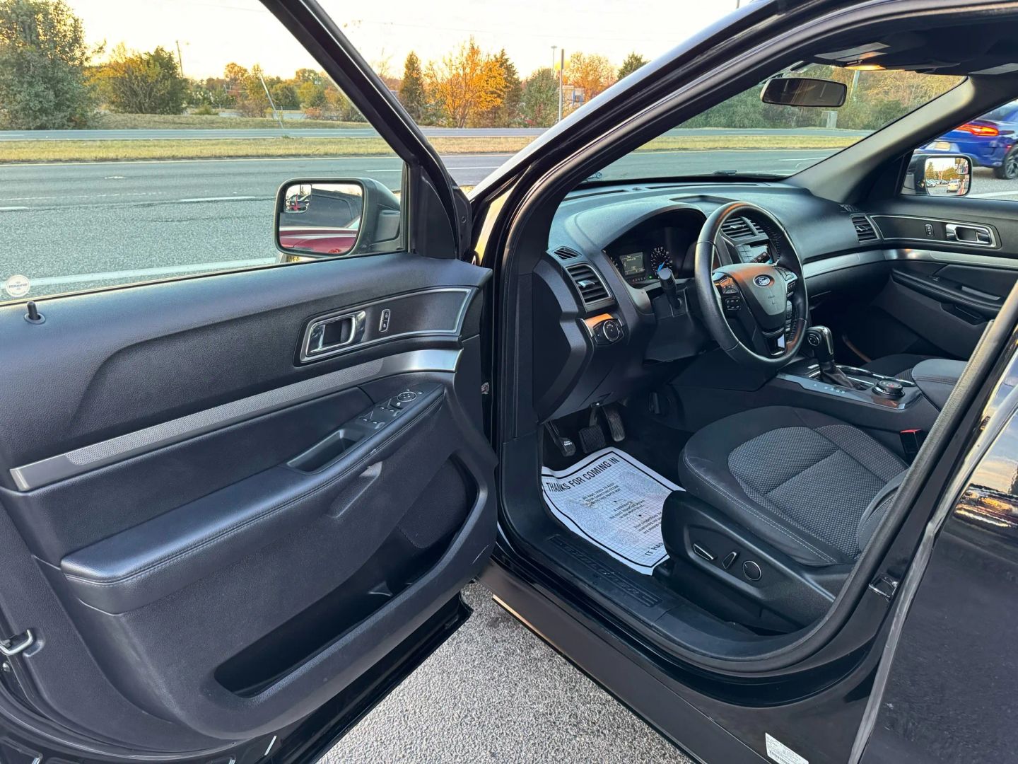 Image 7 of 2018 FORD EXPLORER