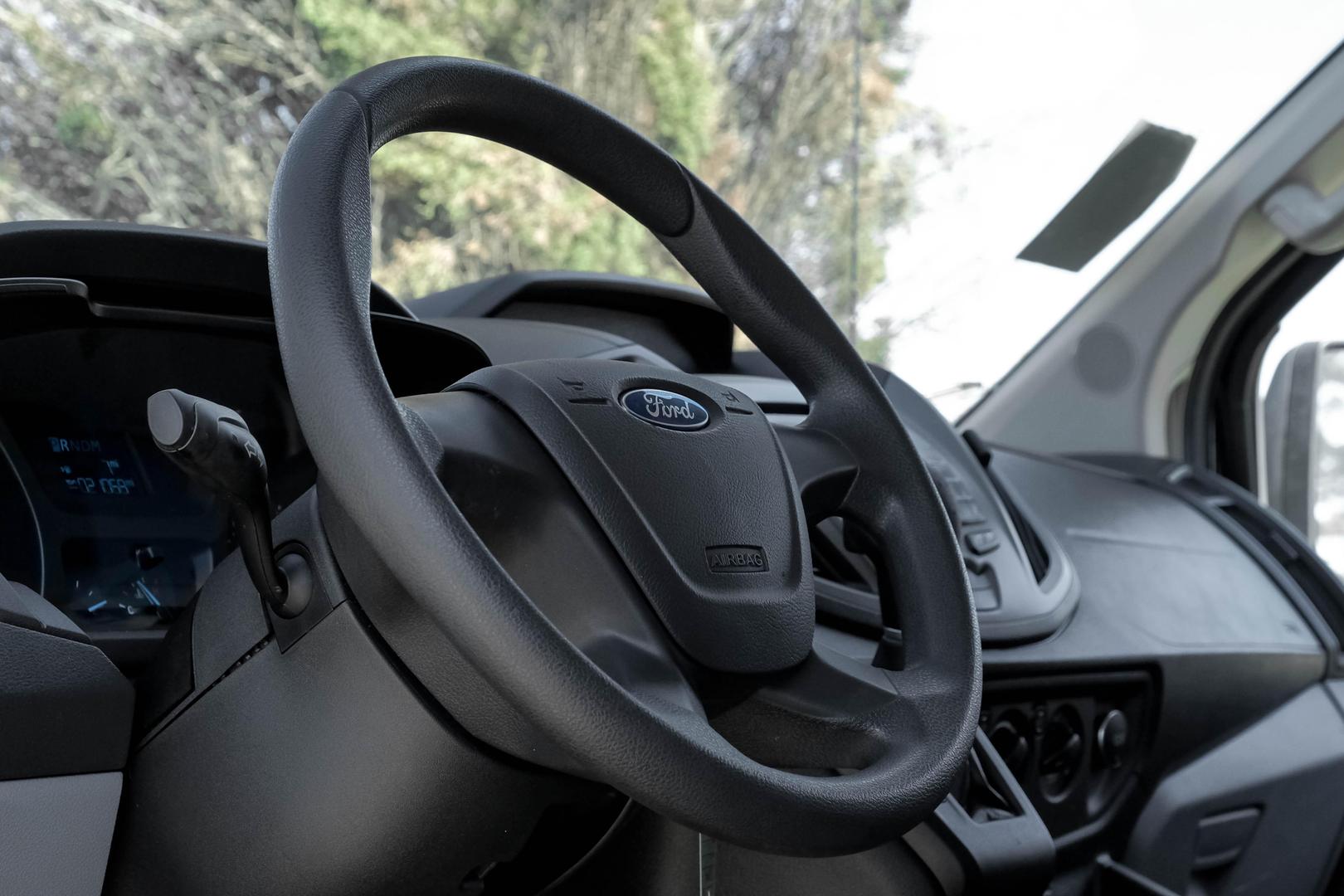 2015 Ford Transit Base photo 15