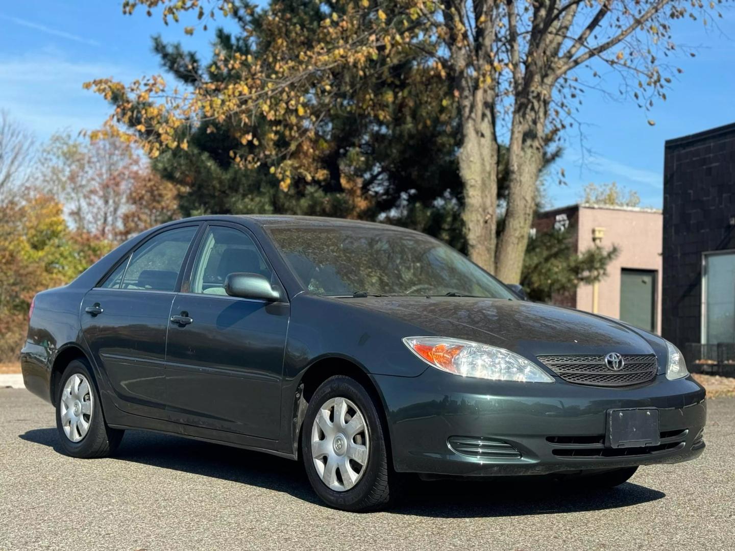 2003 Toyota Camry LE photo 3